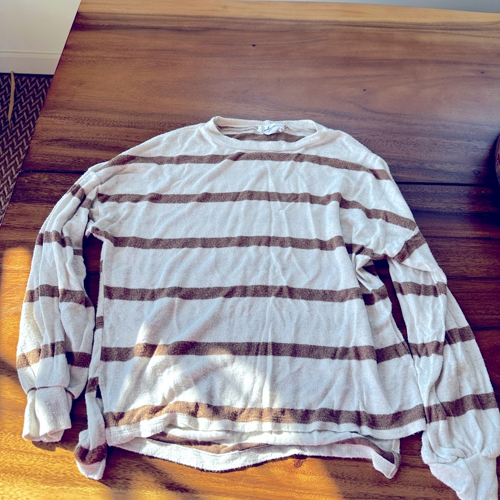 Stretchy brown and white striped shirt